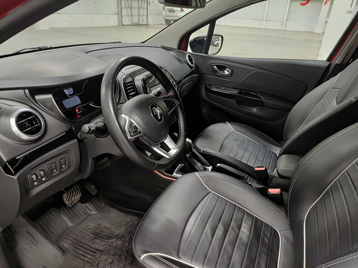 Б/У Рено Каптюр 2020 года. Фото: #15