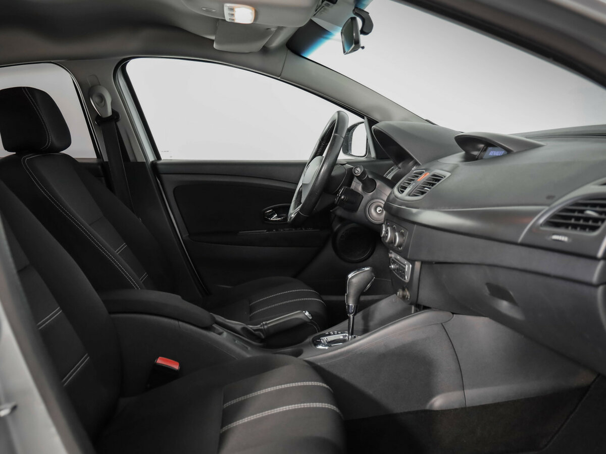 Renault Fluence 2014 года с пробегом. Фото: #18