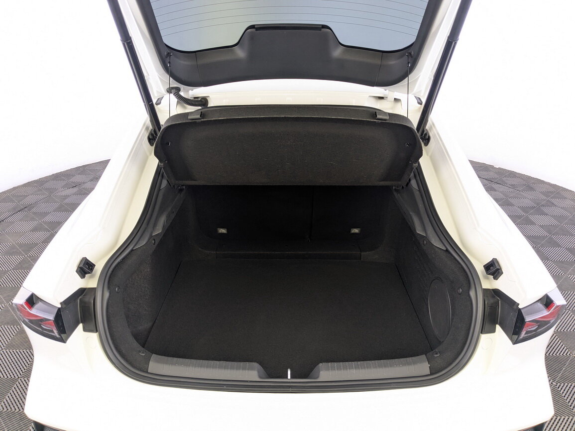 Changan UNI-V 2023 года с пробегом. Фото: #9