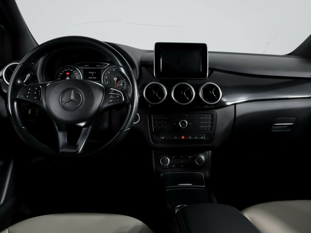 Mercedes-Benz B-Класс 2015 года с пробегом. Фото: #9