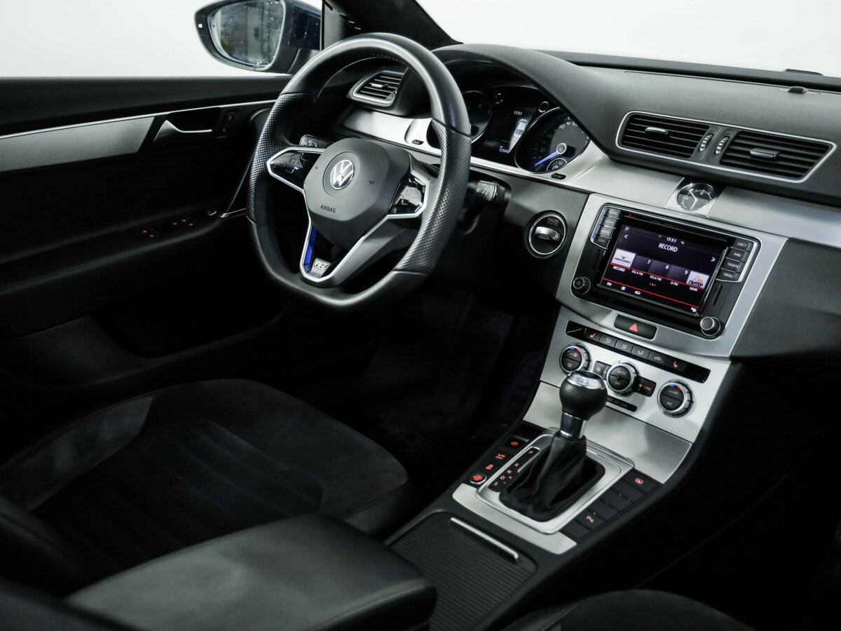 Volkswagen Passat 2014 года с пробегом. Фото: #8