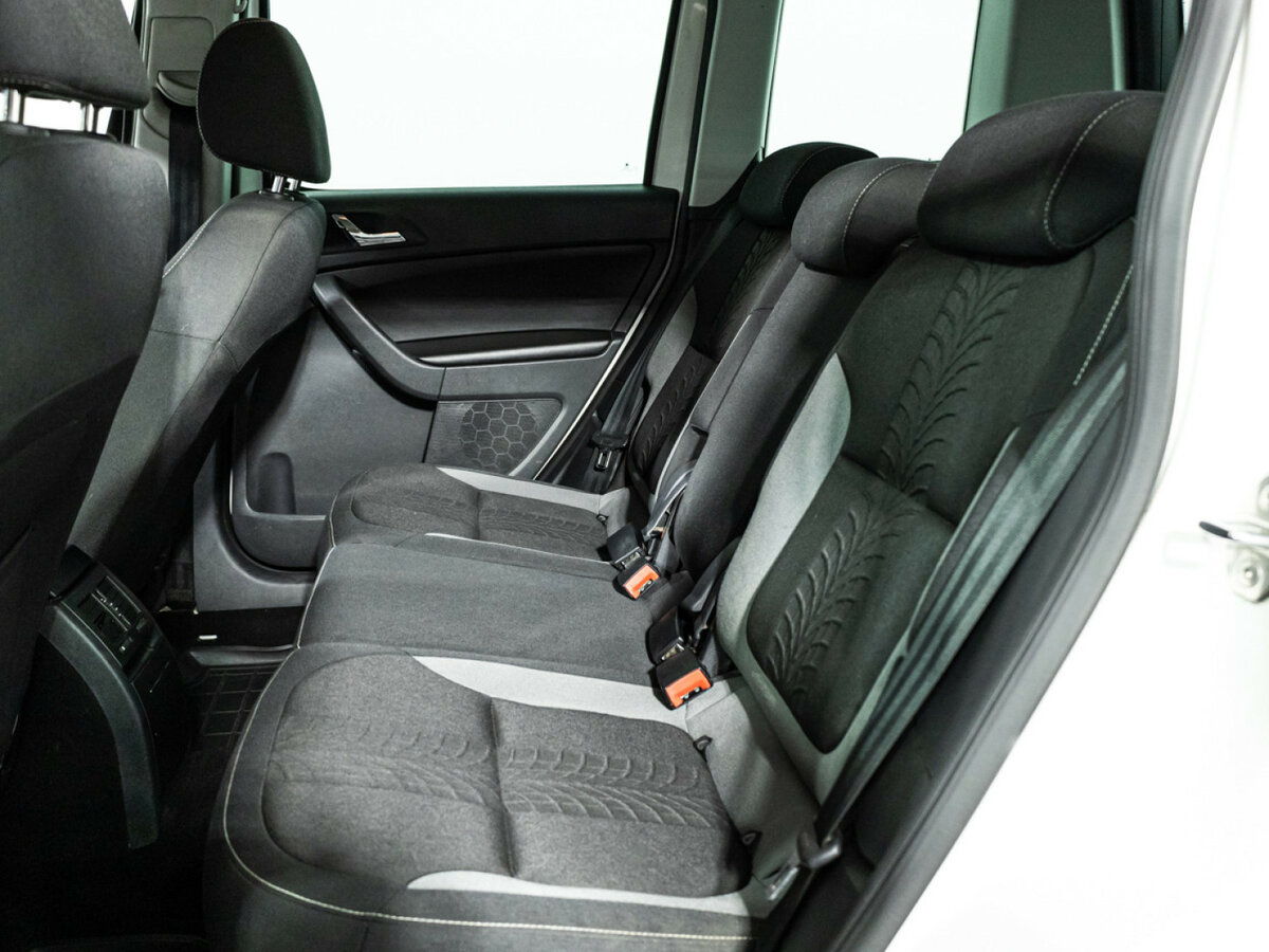 Б/У Шкода Йети 2015 года. Фото: #9