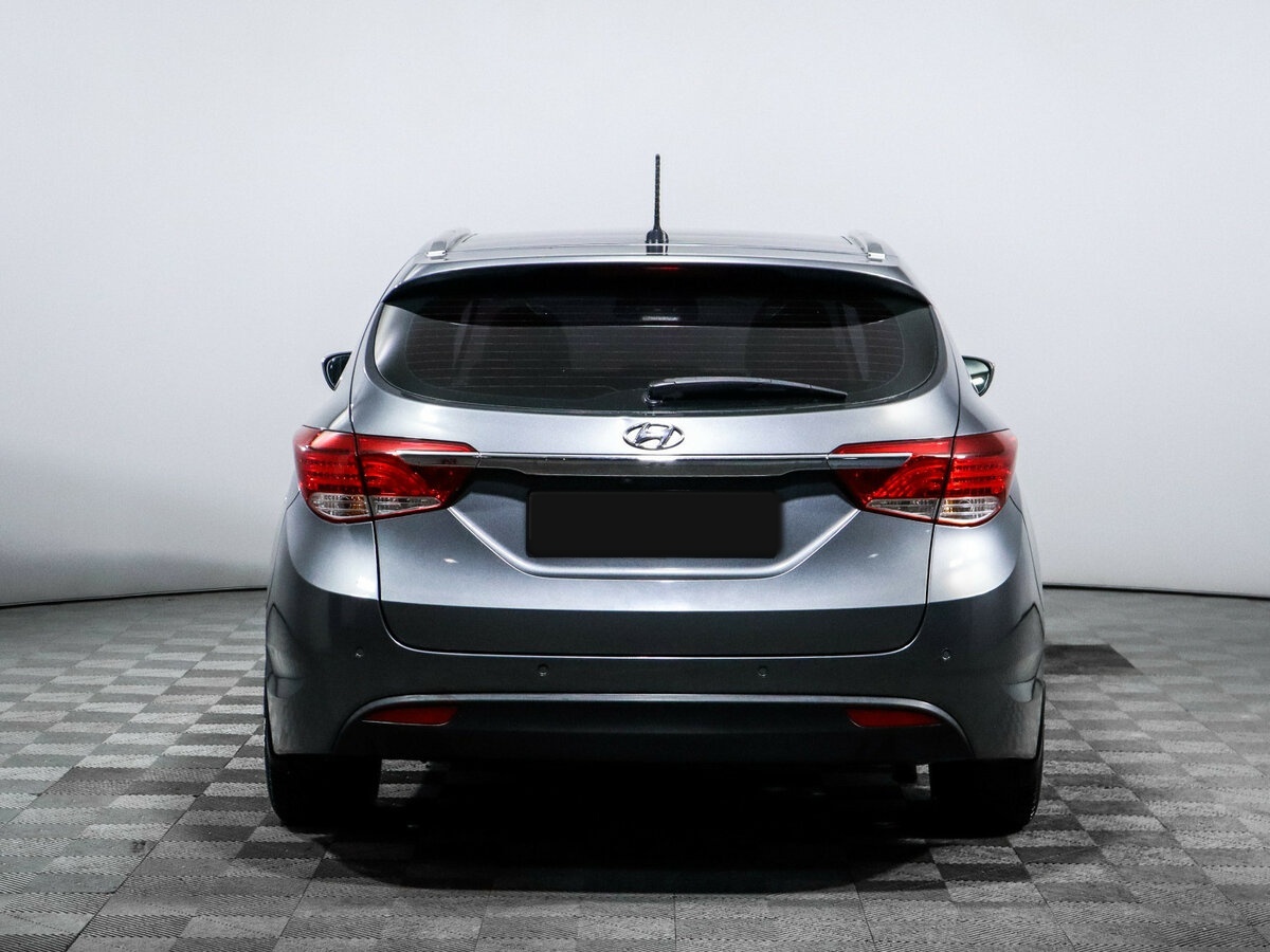 Б/У Хендай ай40 2014 года. Фото: #4