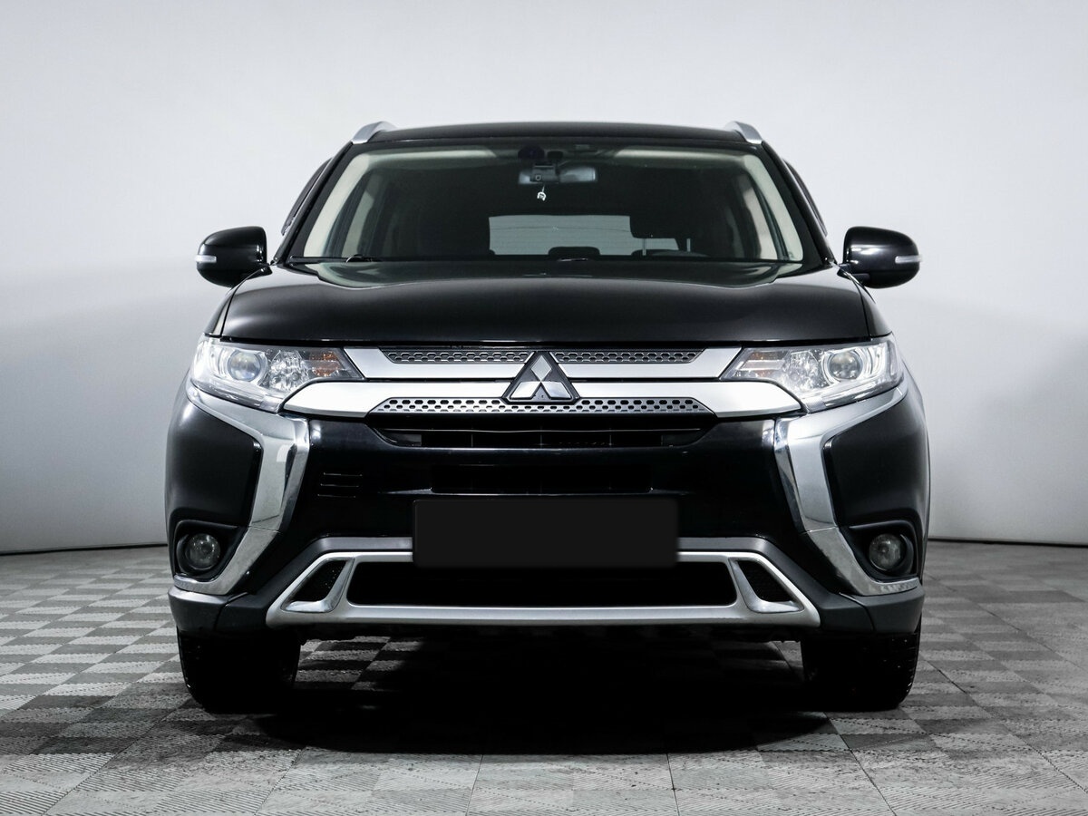 Mitsubishi Outlander 2019 года с пробегом. Фото: #1