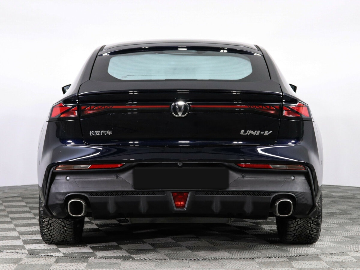 Changan UNI-V 2023 года с пробегом. Фото: #5