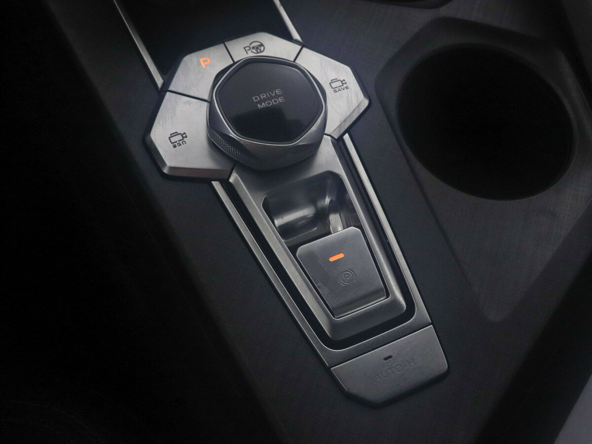 Changan UNI-V 2023 года с пробегом. Фото: #17