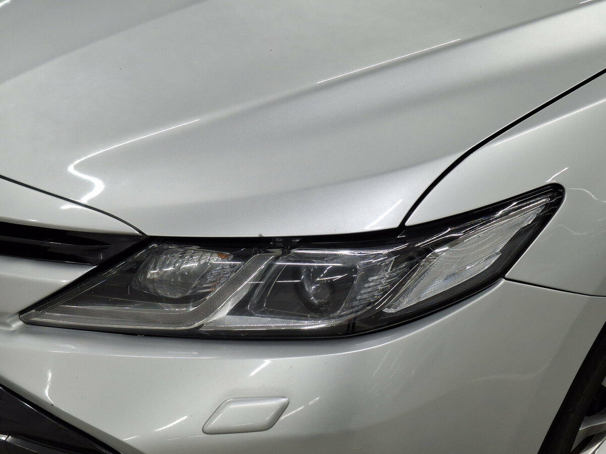 Toyota Camry 2018 года с пробегом. Фото: #15