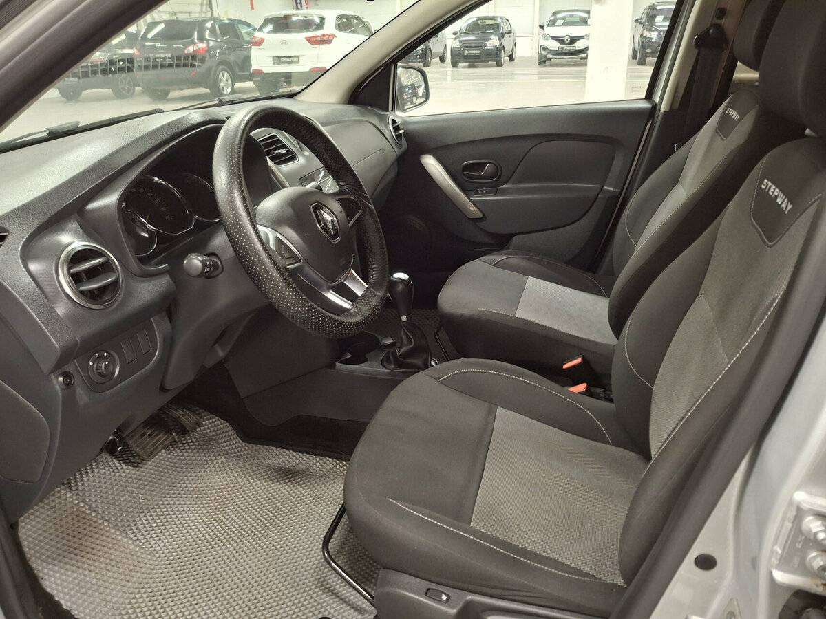 Renault Logan 2020 года с пробегом. Фото: #15