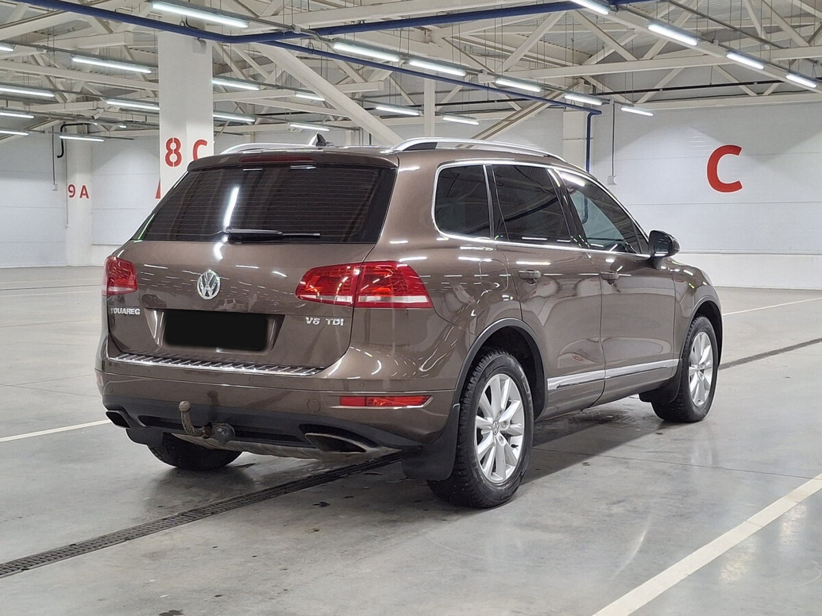 Volkswagen Touareg 2013 года с пробегом. Фото: #4